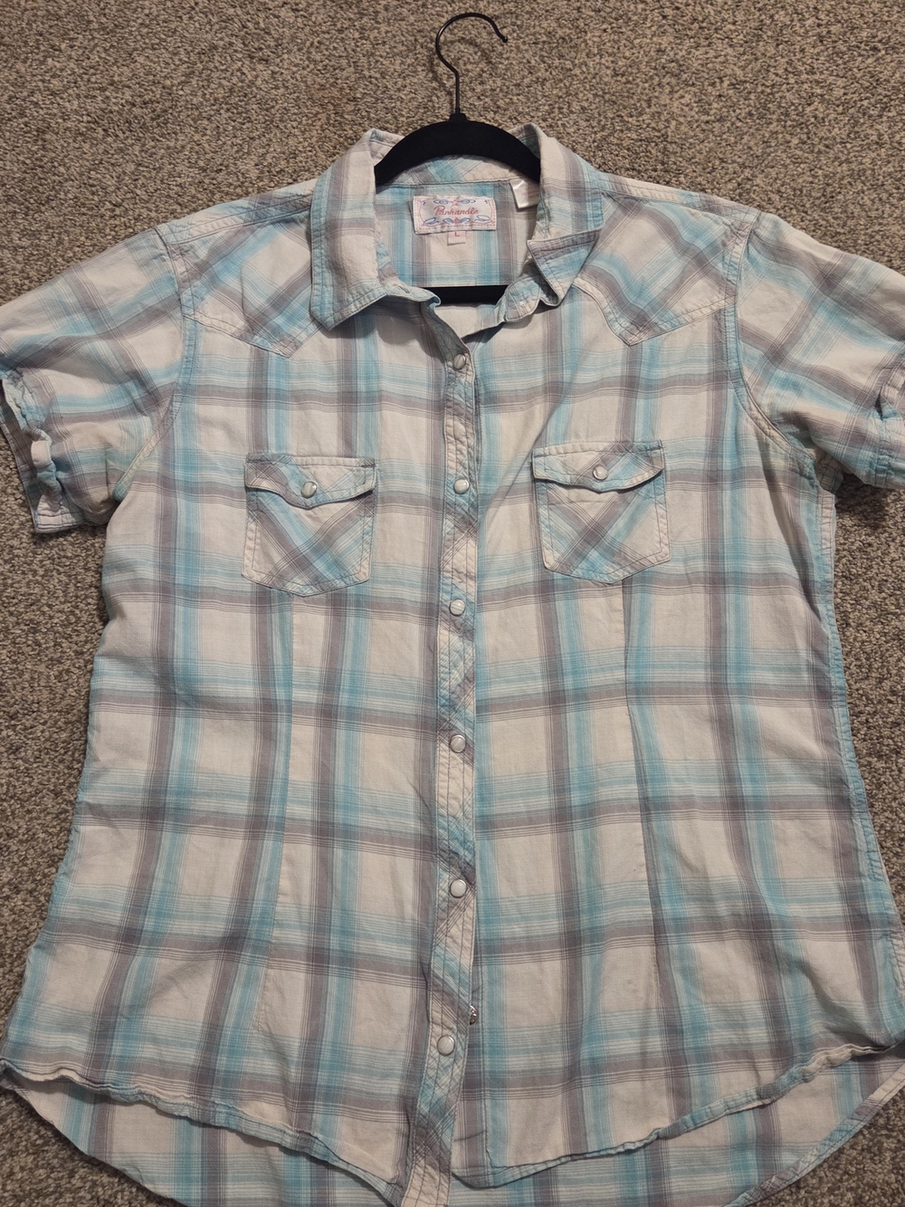 Women's Light Blue Plaid Short-Sleeve Button-Down Shirt